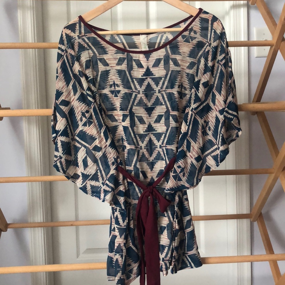 BRAND NEW Chiffon tie top